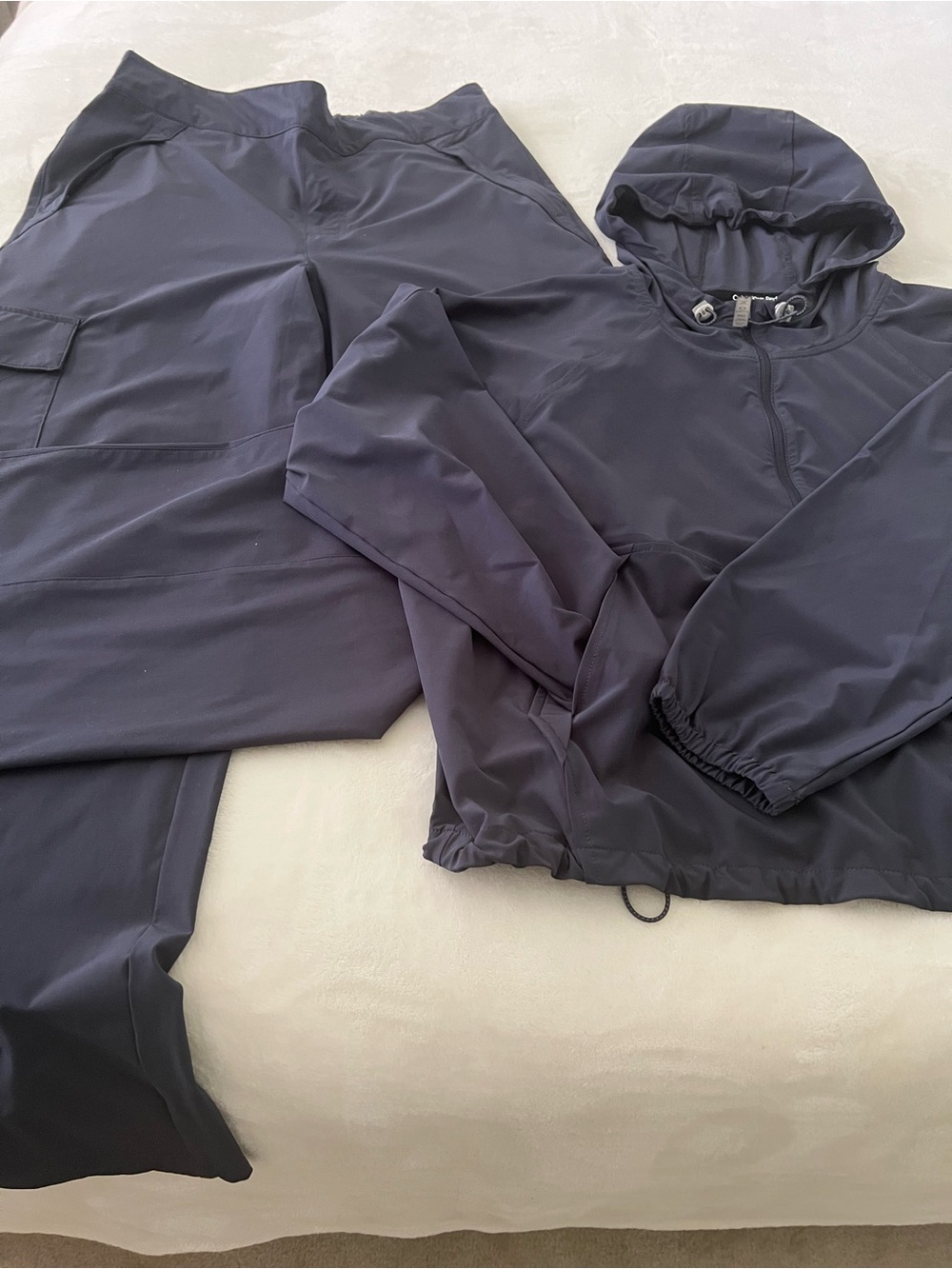 Calvin Klein Men's Hooded Pullover & Cargo Pants in Navy